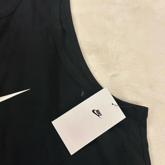 Nike Classic Black Tank Top size Large - Picture 3 of 5